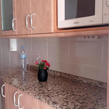 Apartamento Con Amplia Terraza, Ideal Familias * La Pineda